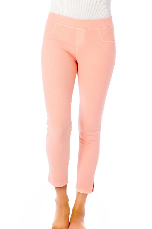 Capri Jeggings In Peach