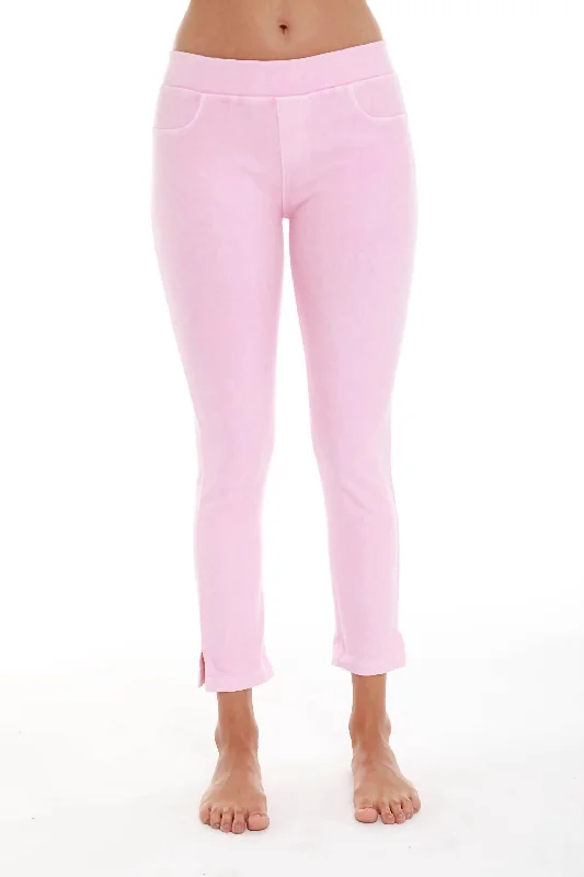 French Kyss Low Rise Capri In Pink