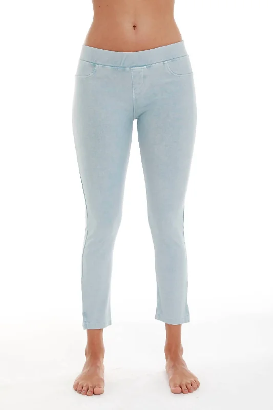 High Rise Capri In Lightblue