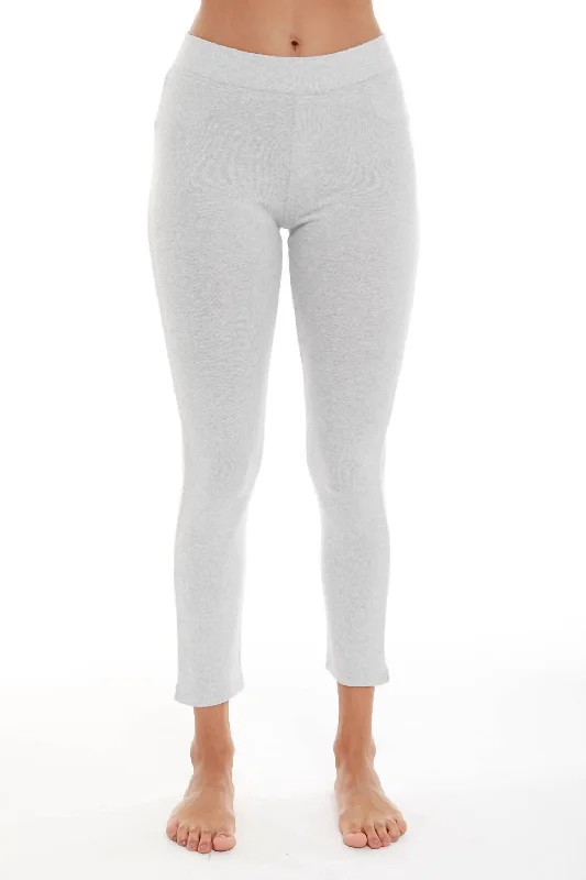 Kashmira Capri Pant In Gray