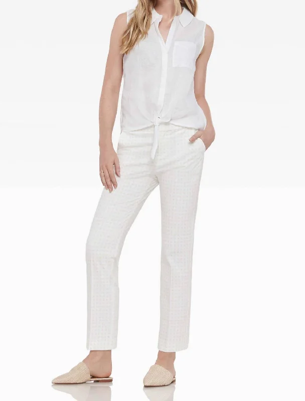 Warren Crop Pants In White Blocks