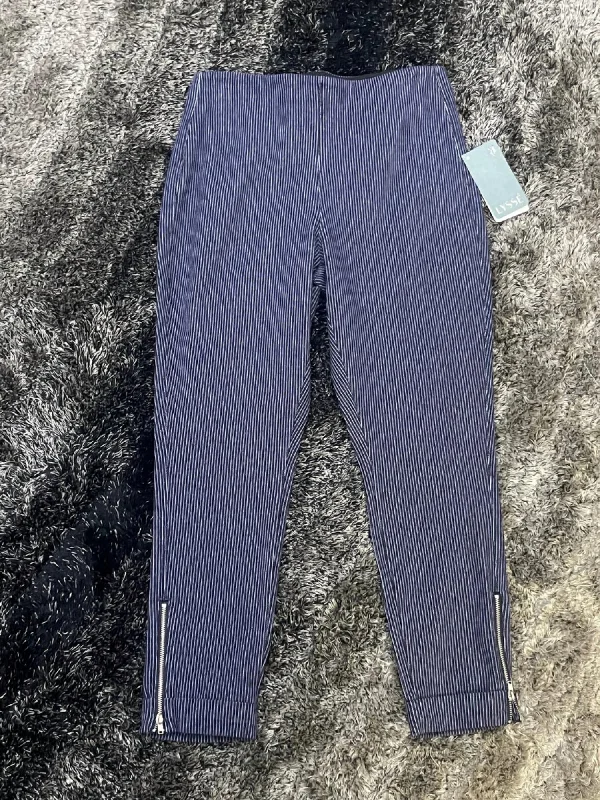 Zip Capri In Blue